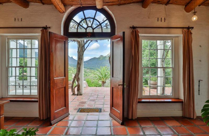 5 Bedroom Property for Sale in Hout Bay Western Cape